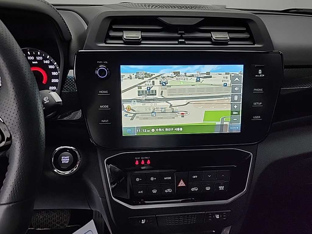 Ssangyong Tivoli - Vista 10