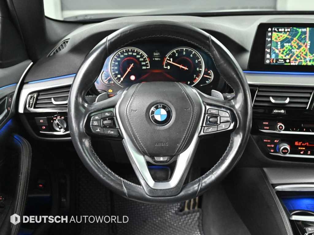 BMW 5 Series 2018 Negro - Importación desde Corea - HF Imports Iquique - Foto 13
