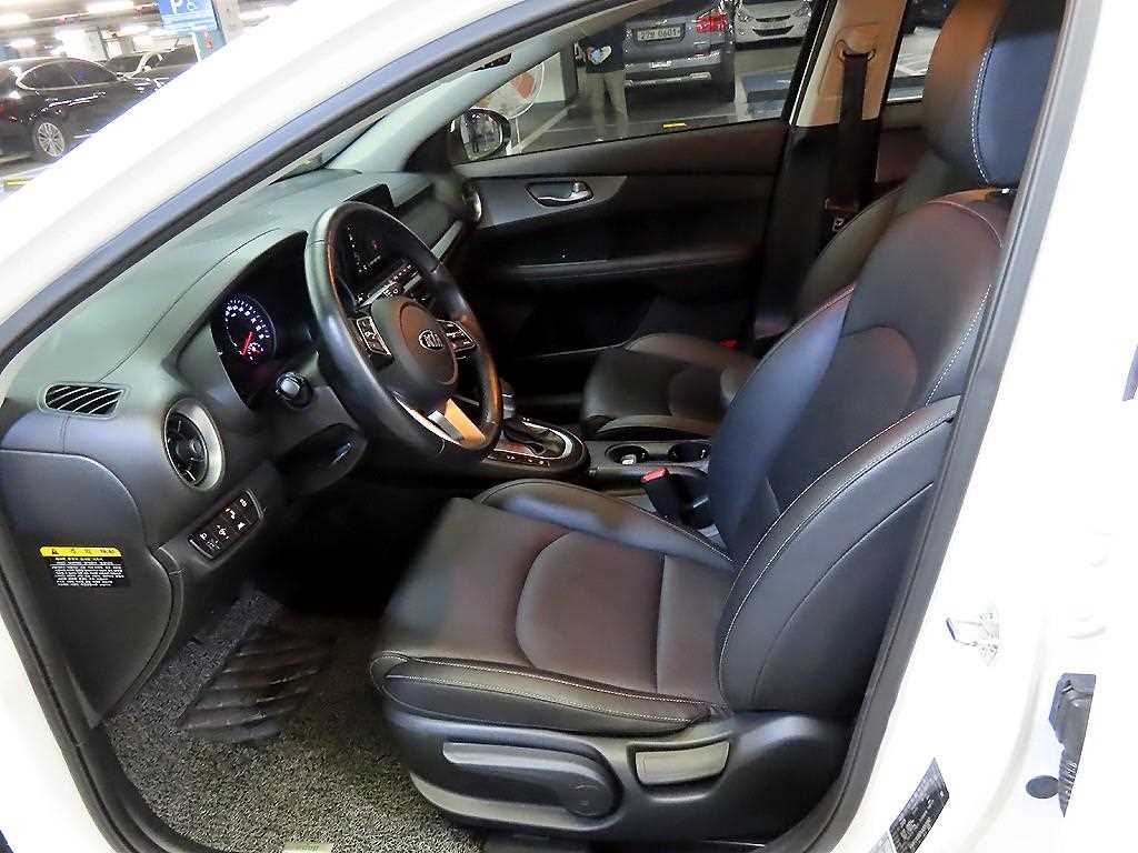 KIA K3 - Vista 6