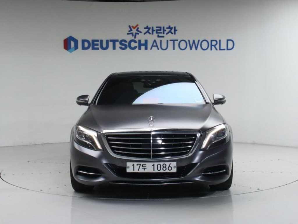 Mercedes Benz S Class - Vista 3