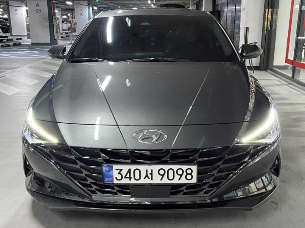 HYUNDAI Avante - Vista 4