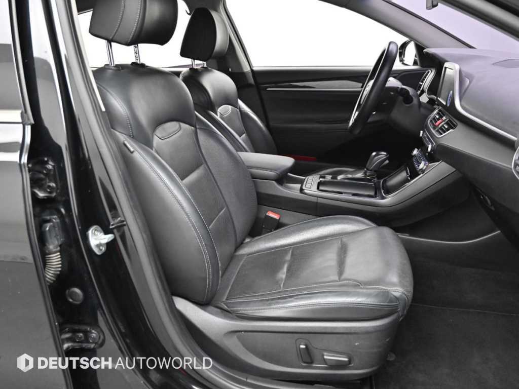 HYUNDAI Grandeur - Vista 10