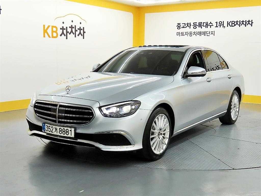 Mercedes Benz E class - Vista 2