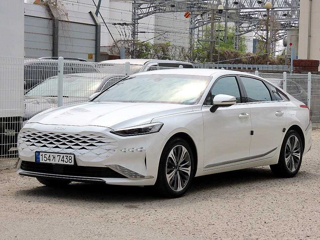 KIA K8 - Vista 2