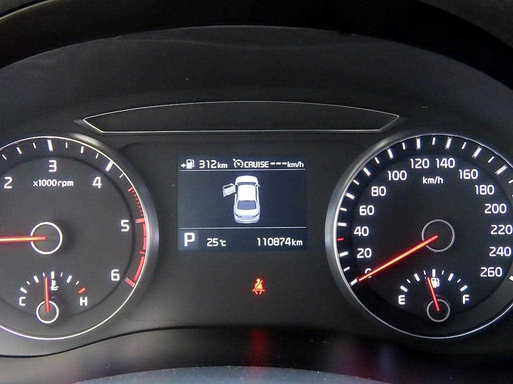 KIA K7 - Vista 9