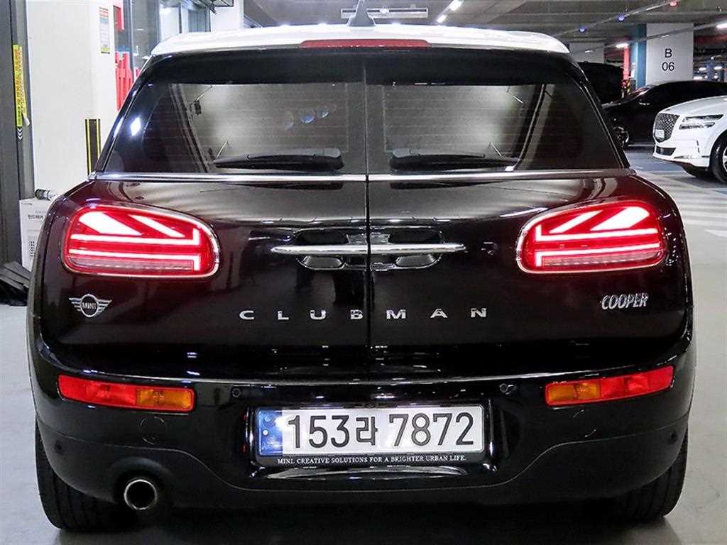 Mini Clubman - Vista 5