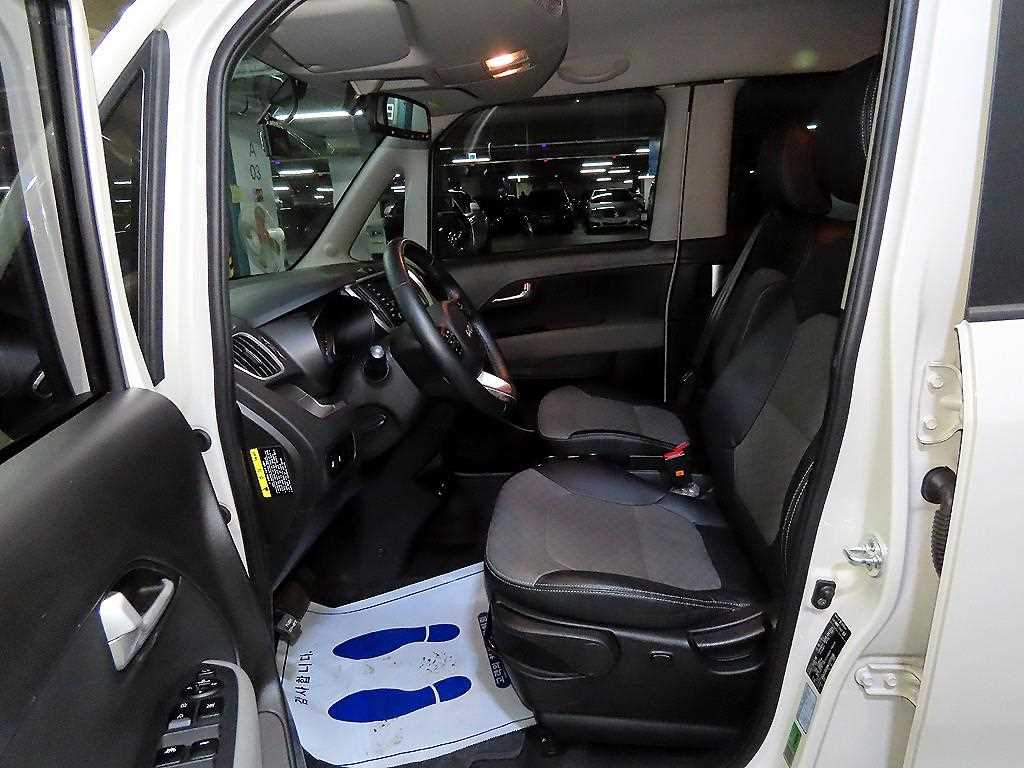 KIA Ray - Vista 6