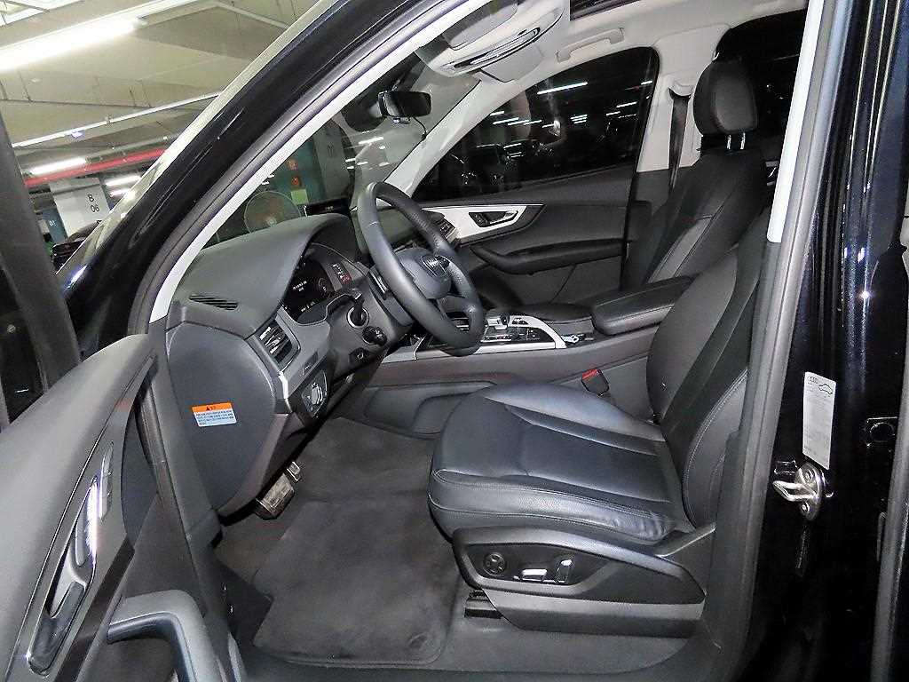 Audi Q7 - Vista 6