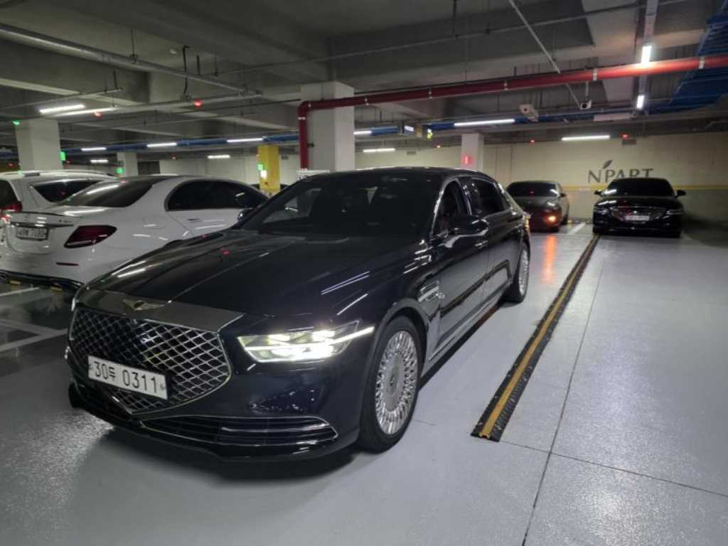 Genesis G90 - Vista 2