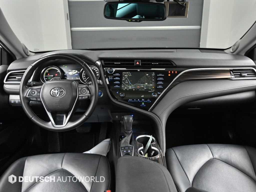 Toyota Camry - Vista 7