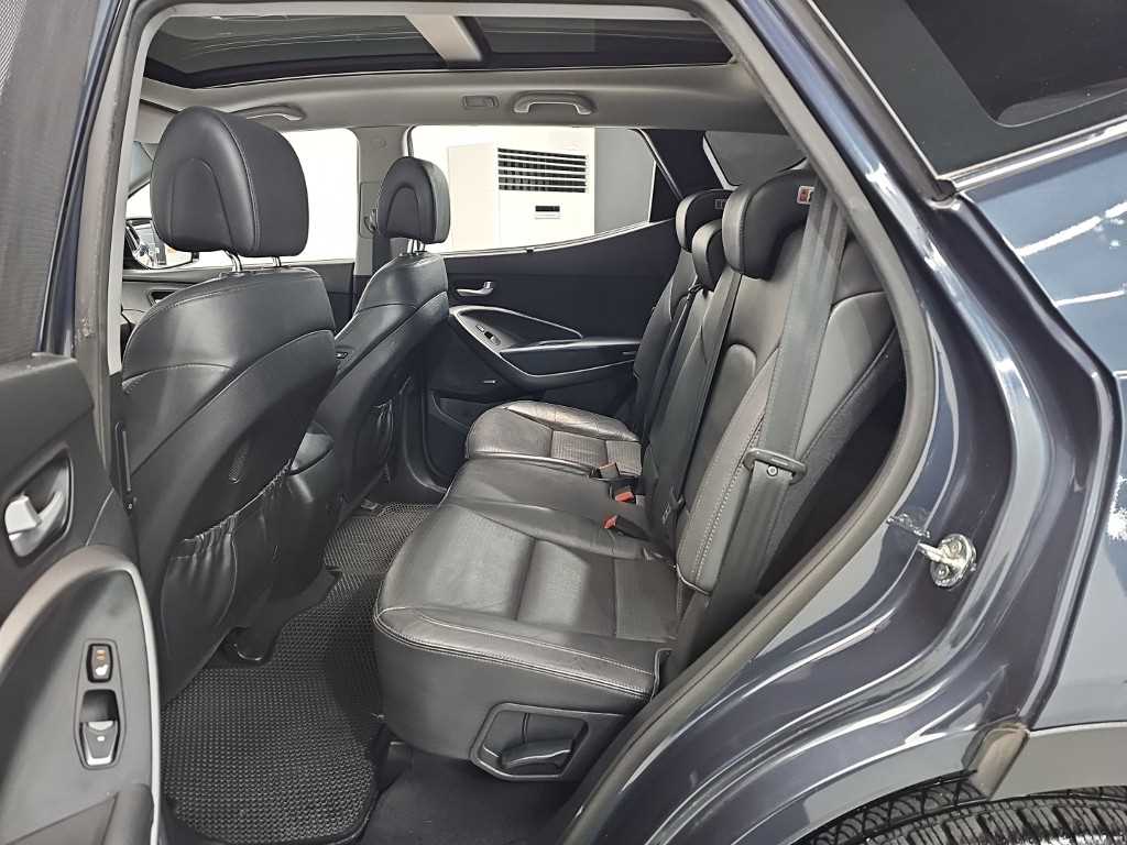 HYUNDAI Santa Fe - Vista 12
