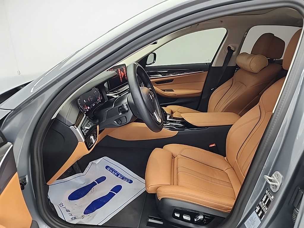 BMW 5 Series - Vista 11
