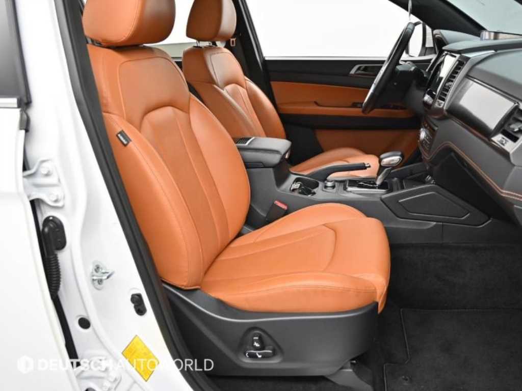 Ssangyong Rexton - Vista 11