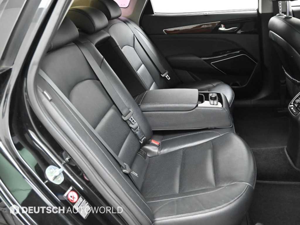 KIA K7 - Vista 12