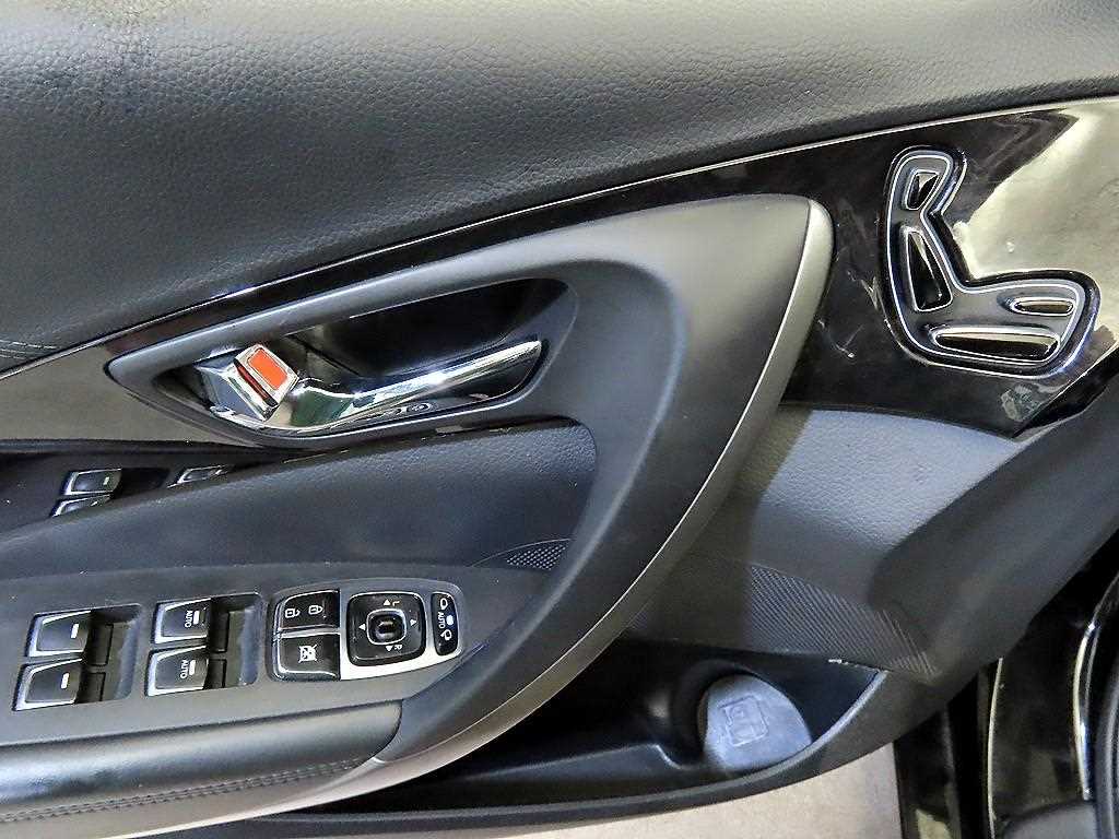 HYUNDAI Grandeur 2017 Negro - Importación desde Corea - HF Imports Iquique - Foto 15