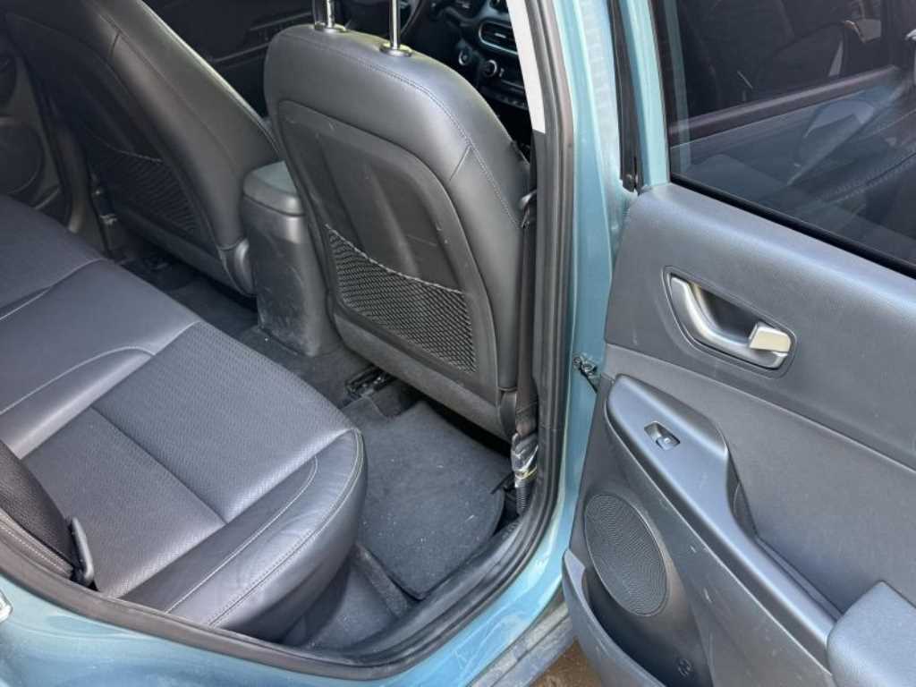 HYUNDAI Kona - Vista 8