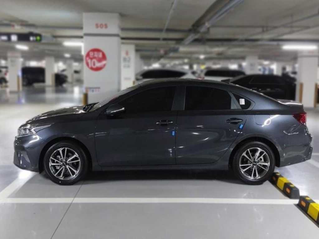 KIA K3 - Vista 4