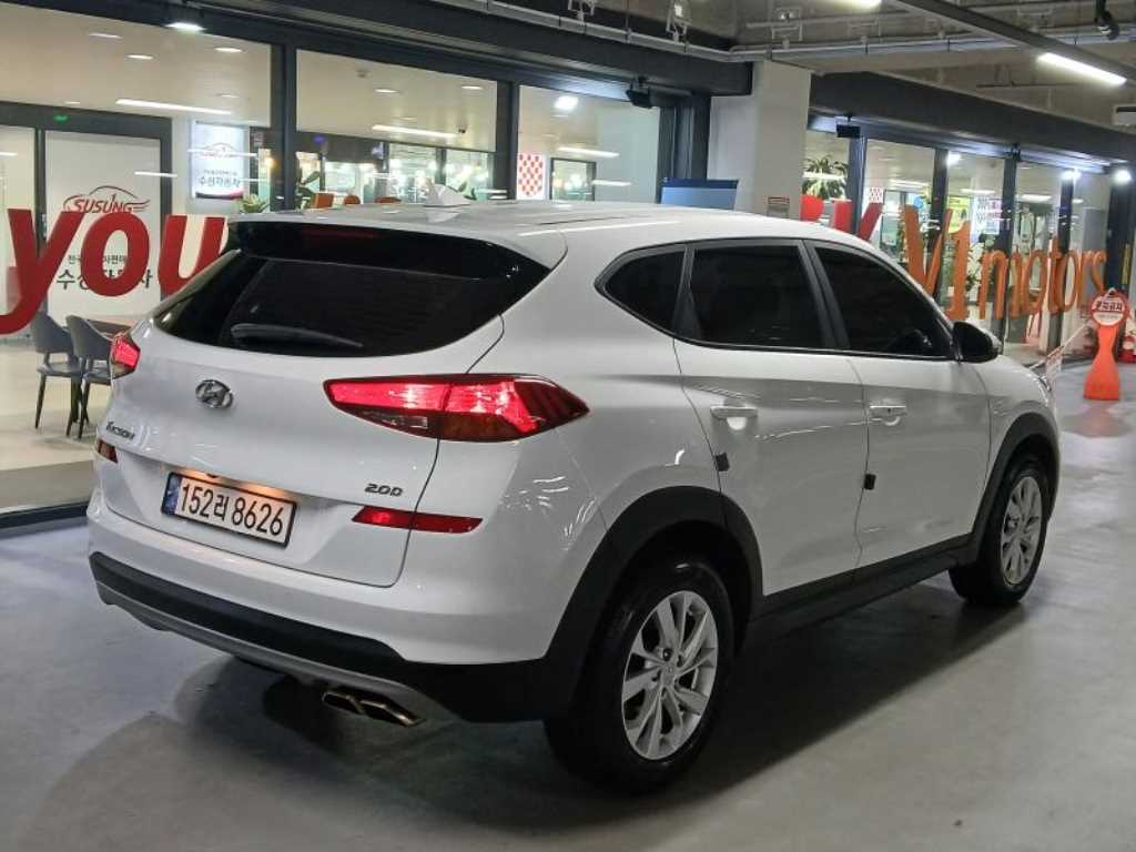 HYUNDAI Tucson - Vista 4