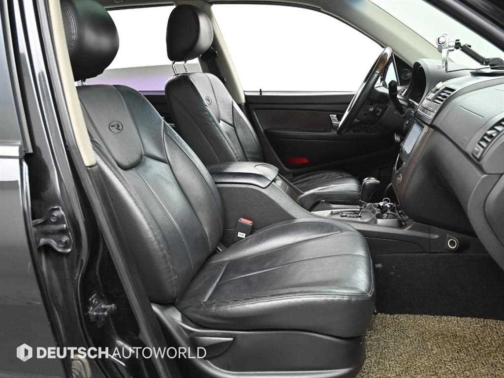 Ssangyong Rexton - Vista 10