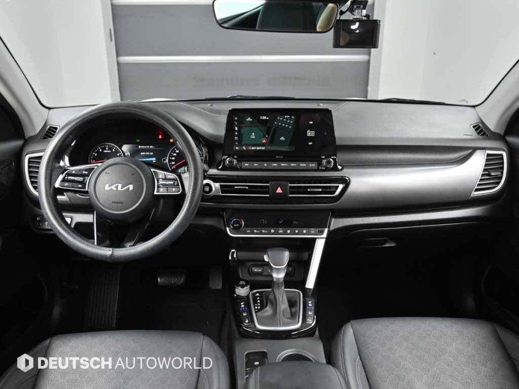 KIA Seltos - Vista 7