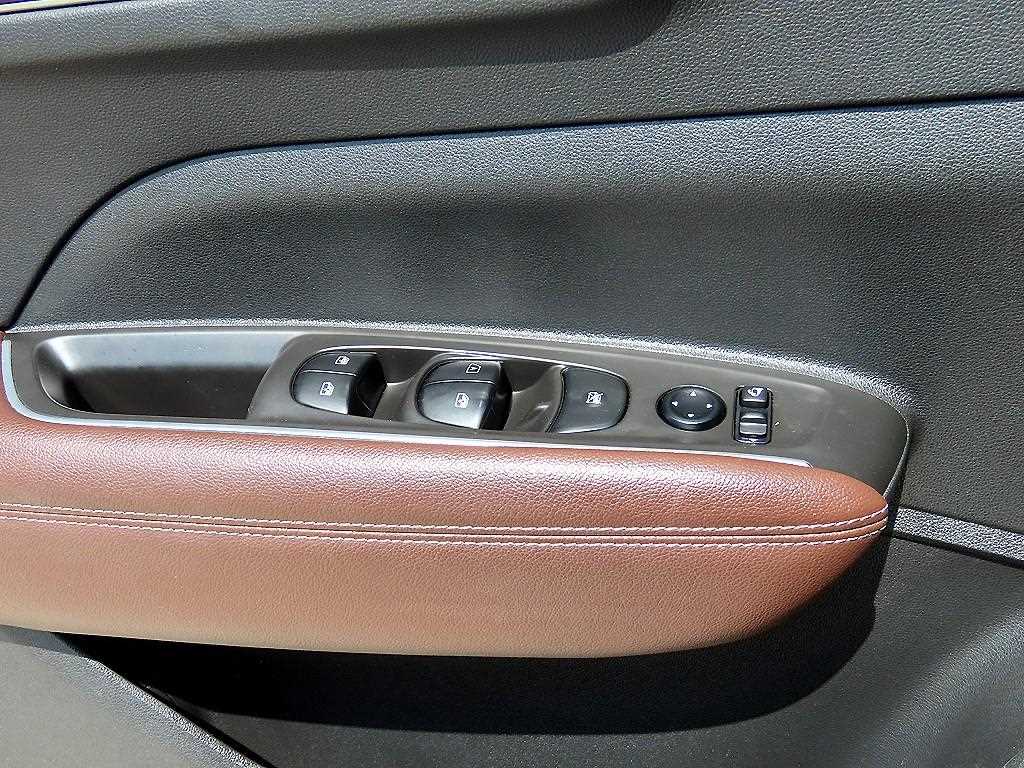 SAMSUNG QM6 - Vista 12