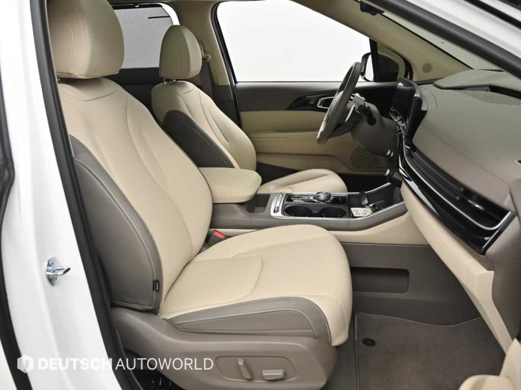 KIA Carnival - Vista 10