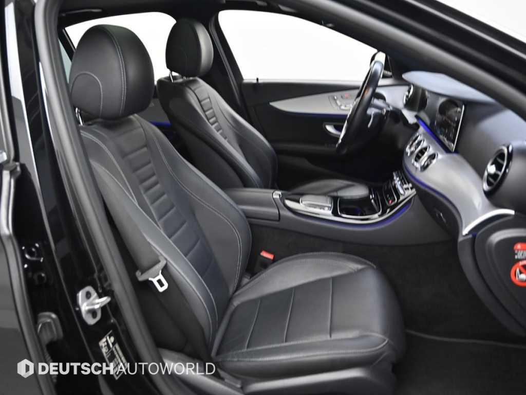 Mercedes Benz E class - Vista 10