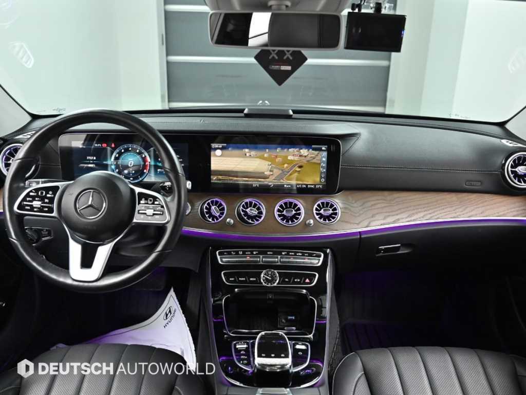 Mercedes Benz E class - Vista 7