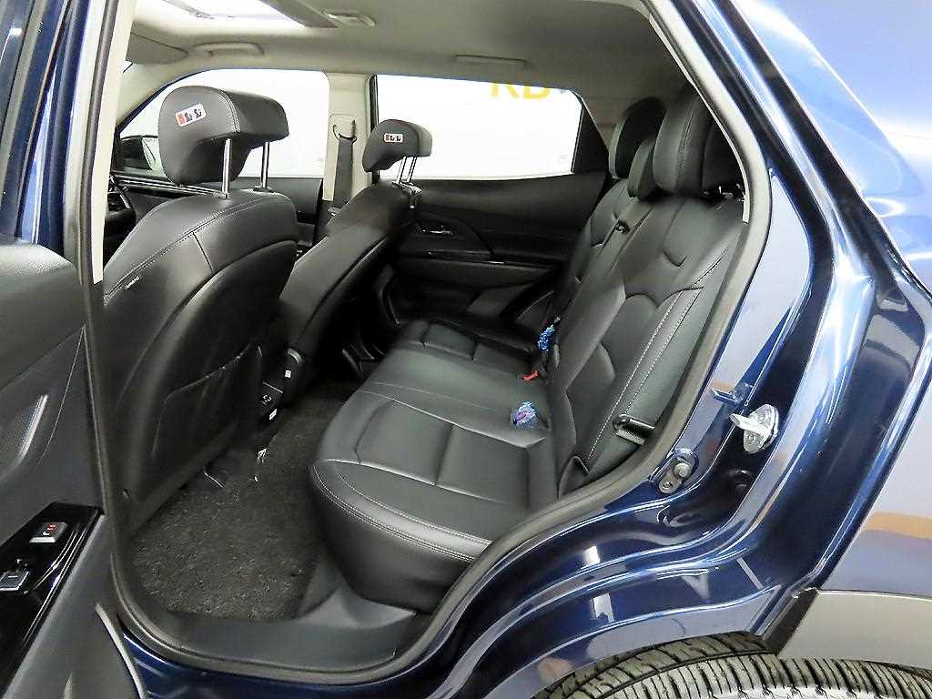 Ssangyong Korando - Vista 6