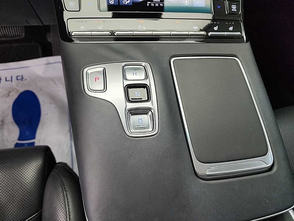 HYUNDAI Grandeur - Vista 8