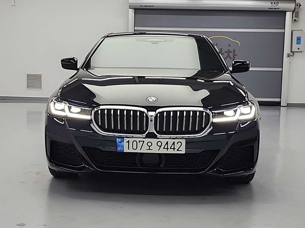 BMW 5 Series - Vista 2