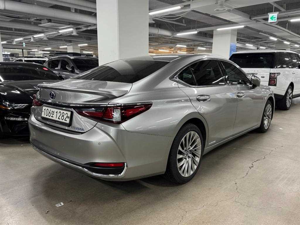 Lexus ES - Vista 6