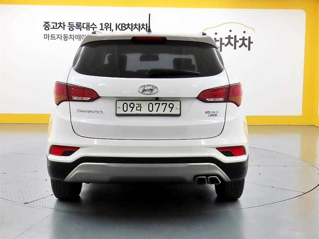 HYUNDAI Santa Fe - Vista 3