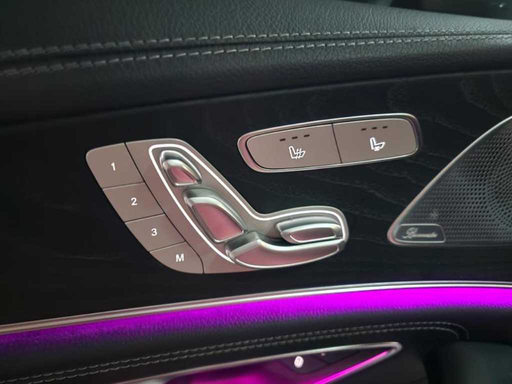 Mercedes Benz CLS Class - Vista 9