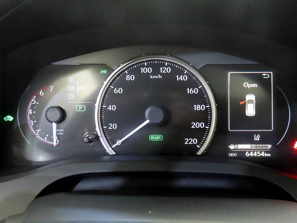 Lexus CT - Vista 9