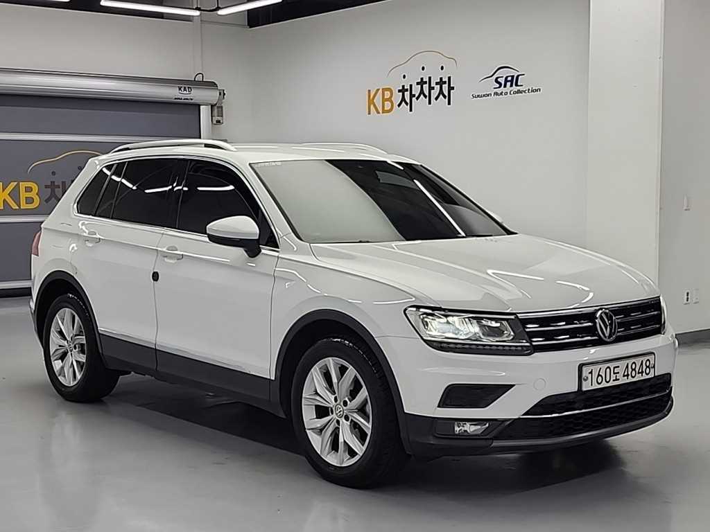 Volkswagen Tiguan - Vista 4