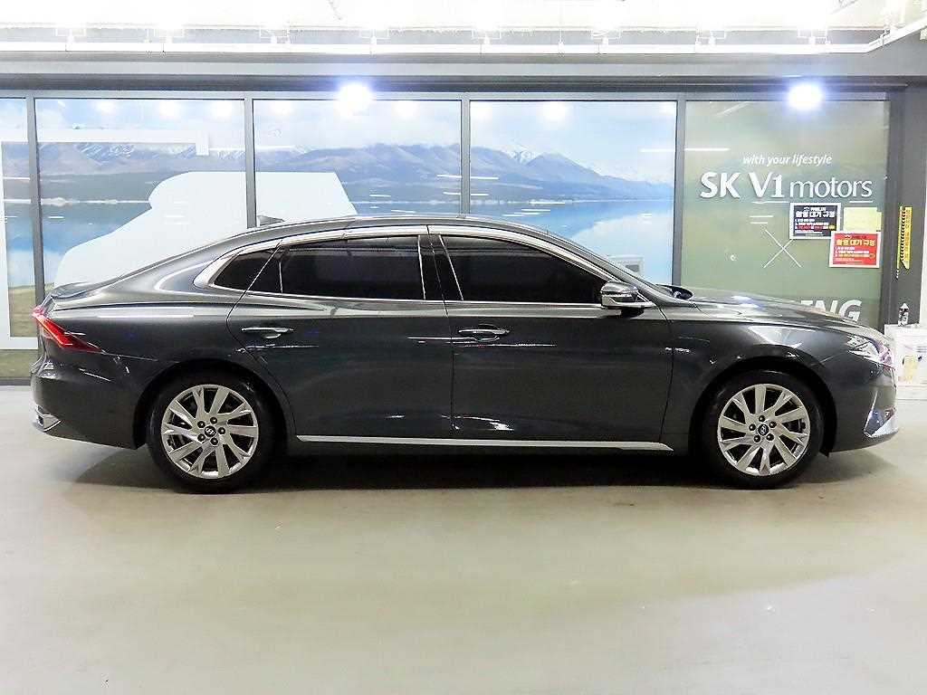 HYUNDAI Grandeur - Vista 3