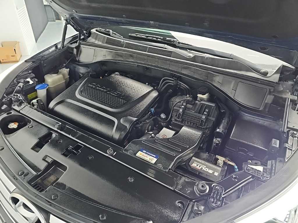HYUNDAI Santa Fe - Vista 5