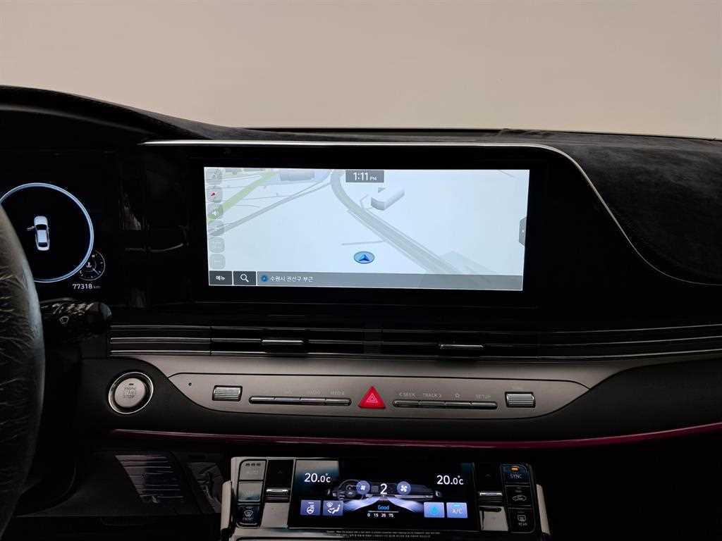 HYUNDAI Grandeur - Vista 9