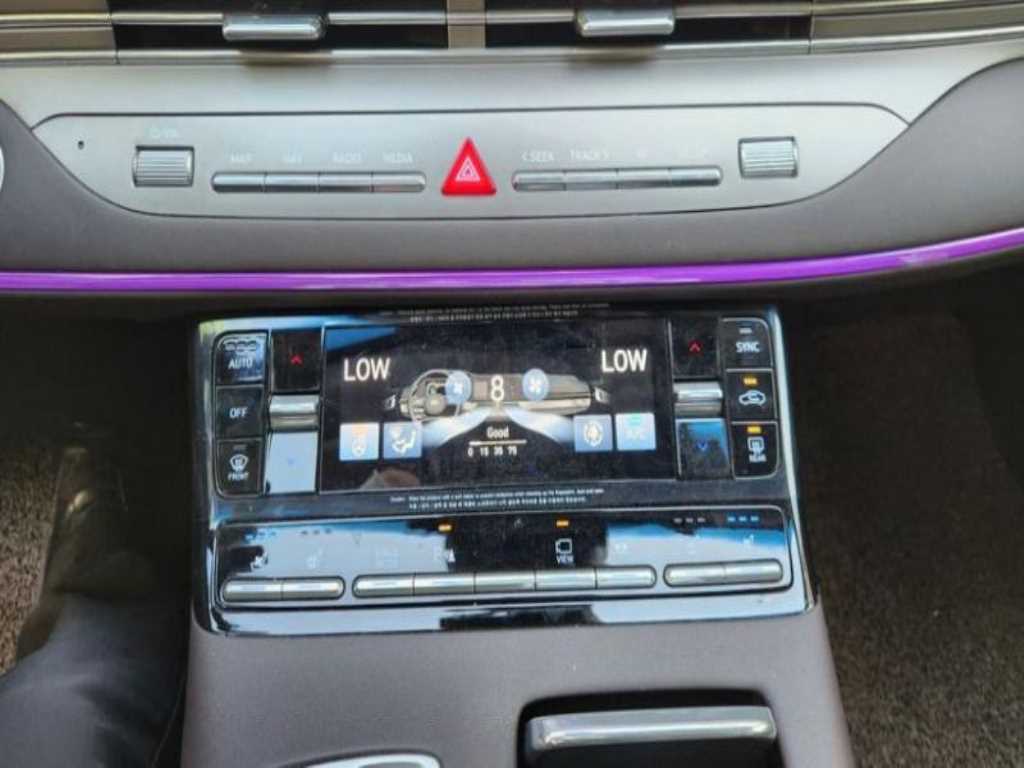 HYUNDAI Grandeur - Vista 10