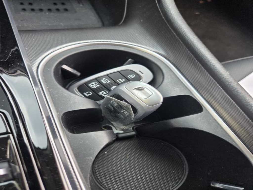 HYUNDAI Sonata - Vista 3