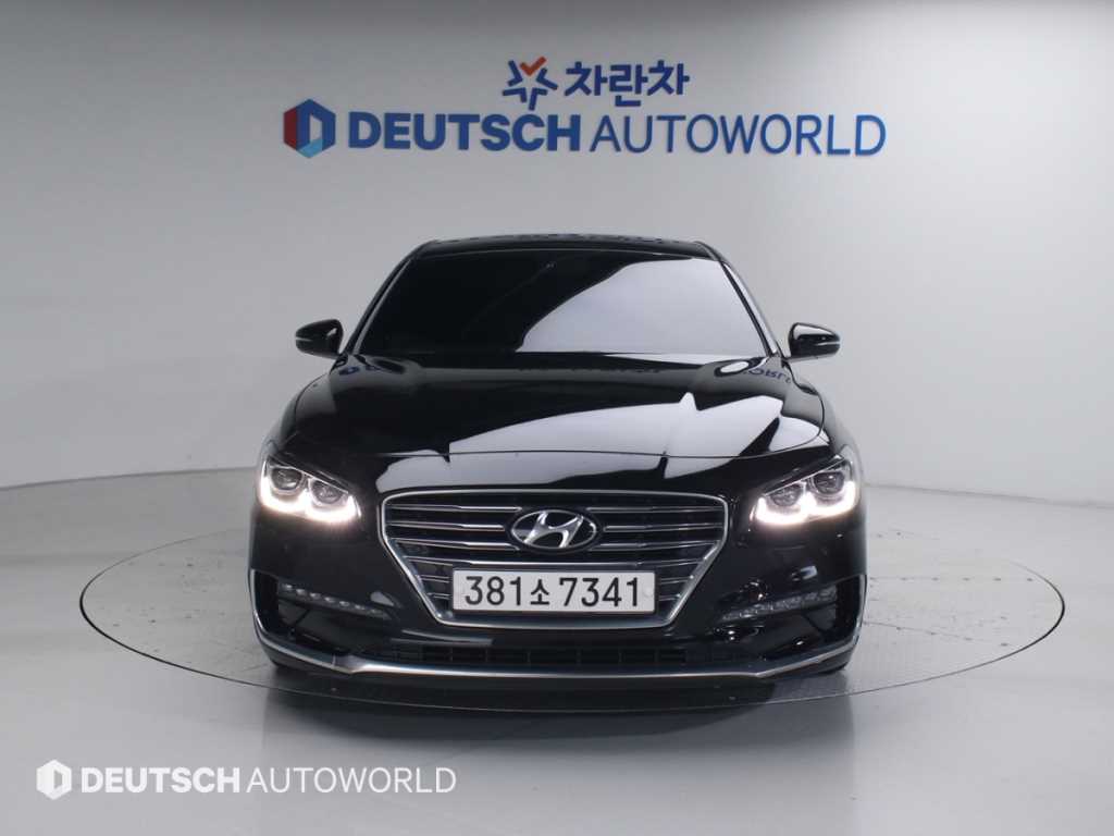 HYUNDAI Grandeur - Vista 3