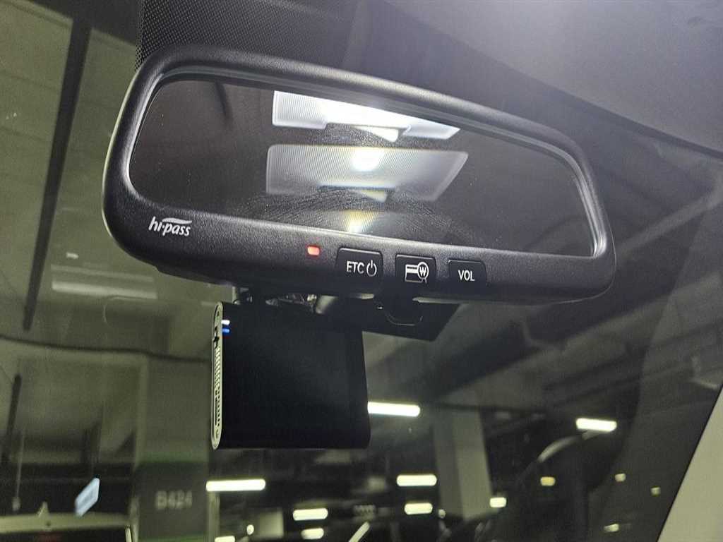 HYUNDAI Casper - Vista 12