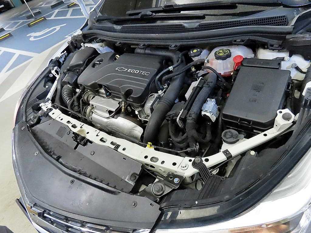 Chevrolet Cruise 2017 Blanco - Importación desde Corea - HF Imports Iquique - Foto 19