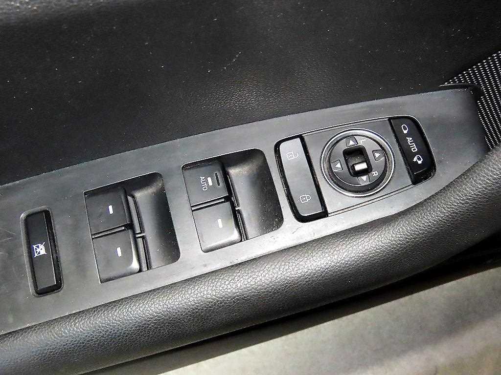 HYUNDAI Sonata 2017 Plateado - Importación desde Corea - HF Imports Iquique - Foto 13