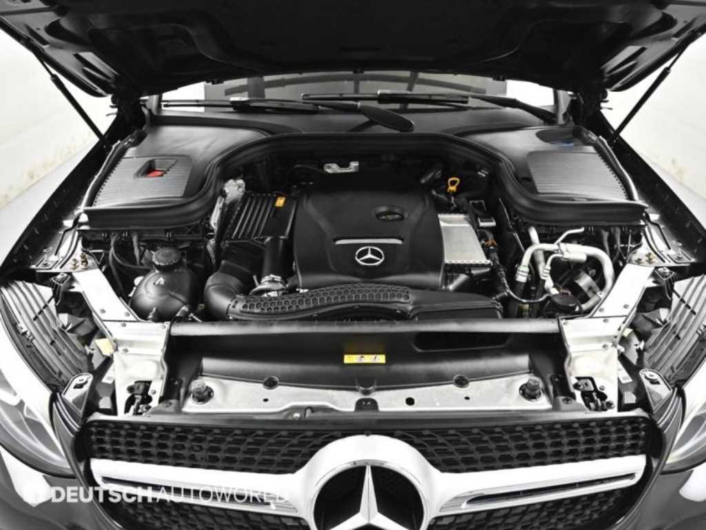 Mercedes Benz GLC Class - Vista 6