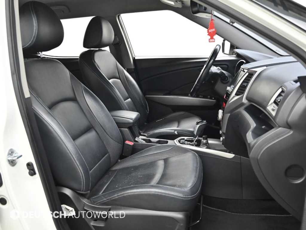 Ssangyong Tivoli - Vista 10