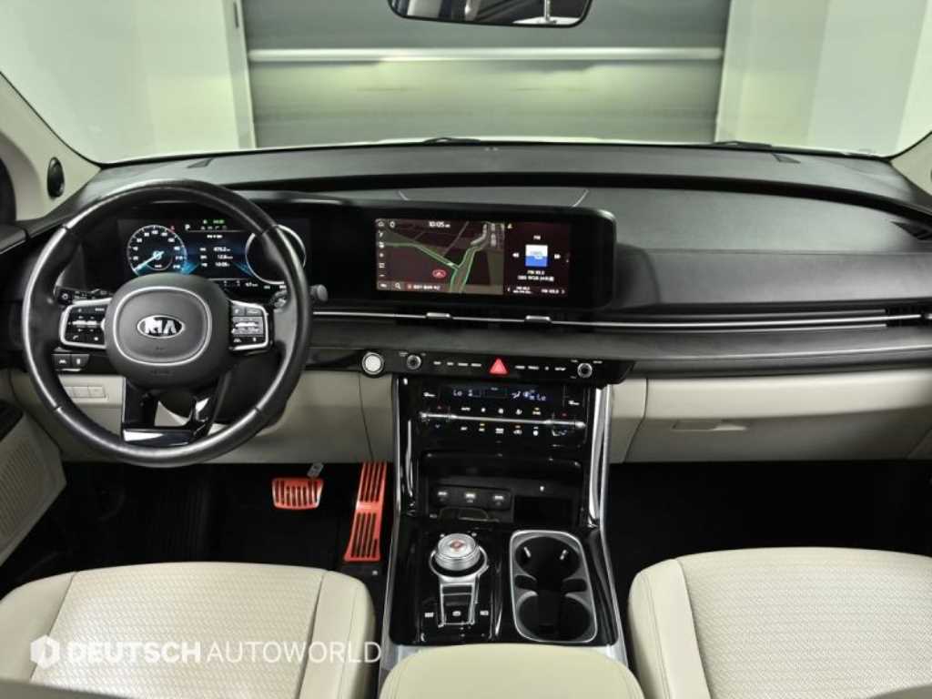 KIA Carnival - Vista 7
