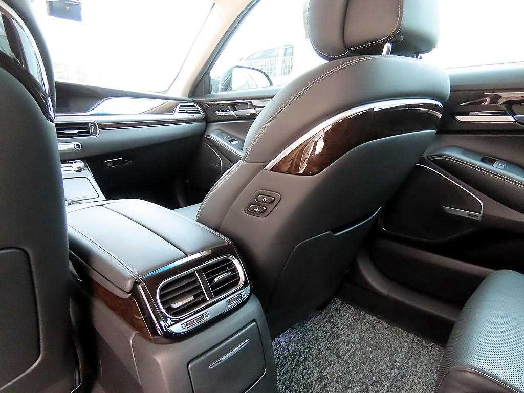 Genesis G90 2019 Negro - Importación desde Corea - HF Imports Iquique - Foto 16