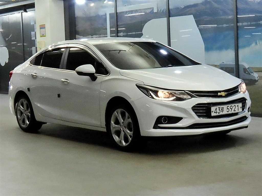 Chevrolet Cruise 2017 Blanco - Importación desde Corea - HF Imports Iquique - Foto 1